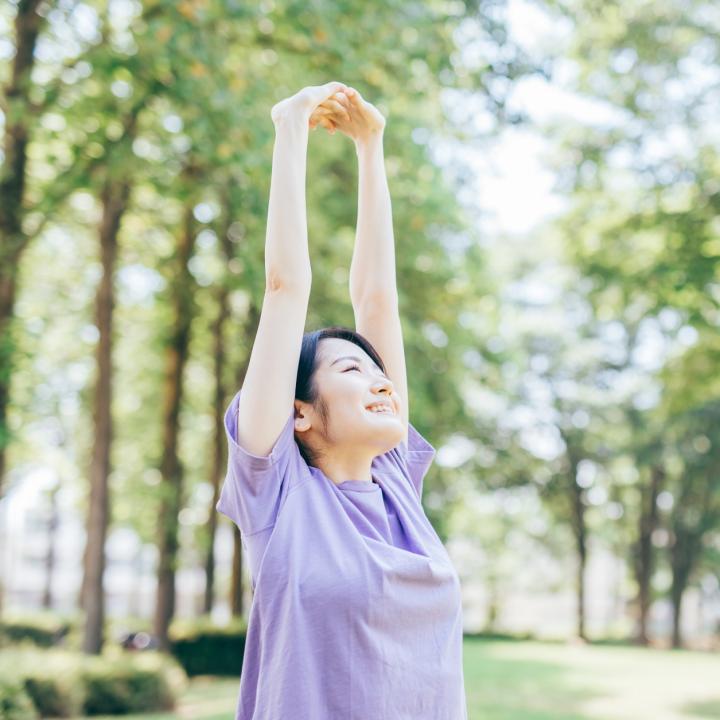 爪はホルモンバランスも影響する？痩せホルモンのアディポネクチンを増やすには？