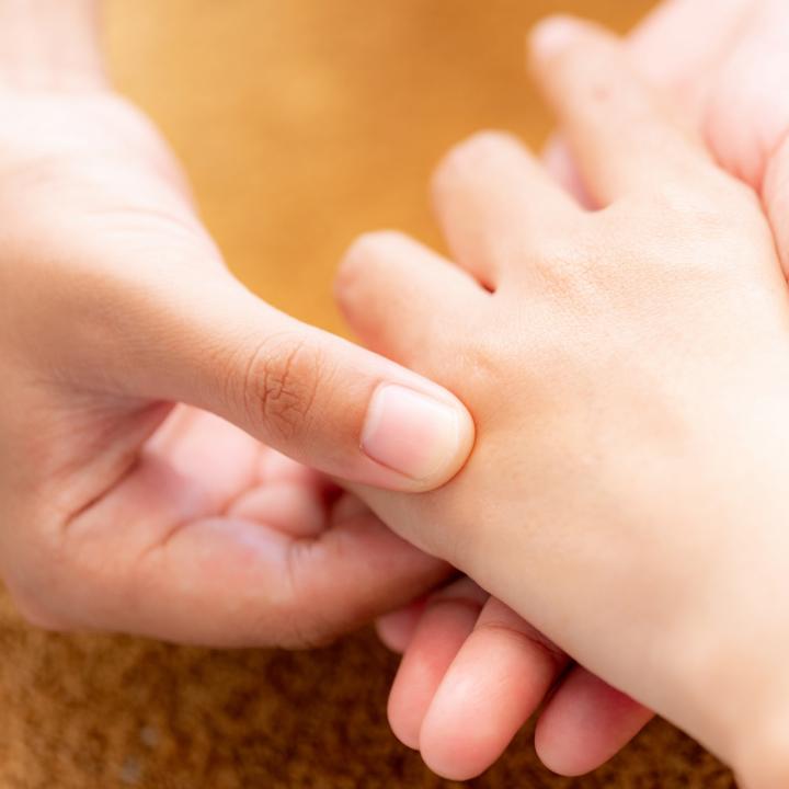 指の黒ずみはスクラブで除去！ハンドケアで黒ずみをまとめて解決したい！