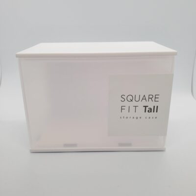 ダイソーの蓋付きケース正面