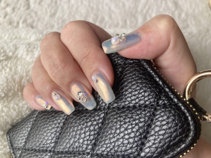 オーロラのスクエアネイル