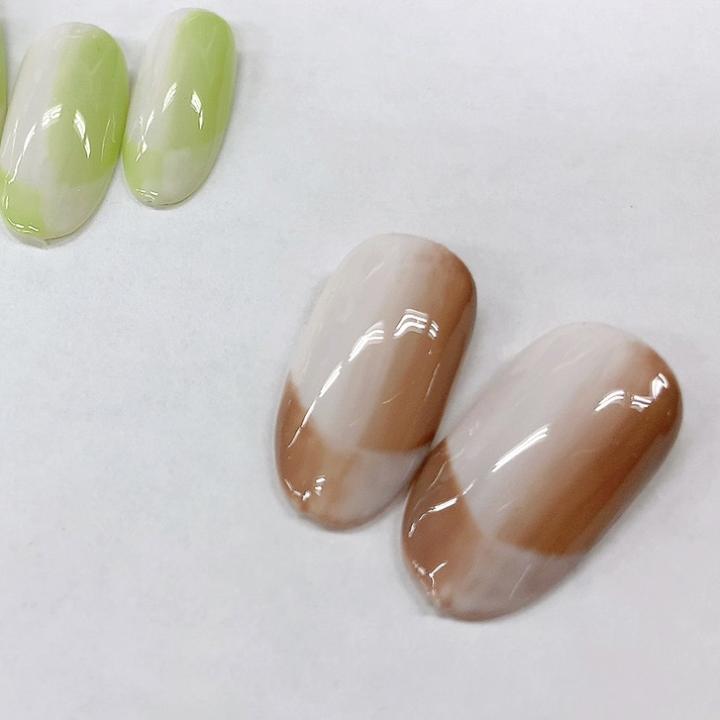 オンブレフレンチのやり方は？セルフでやる方法とフレンチネイルの種類を紹介