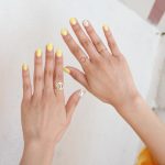 初心者必見!ジェルネイルの道具や簡単なやり方を解説