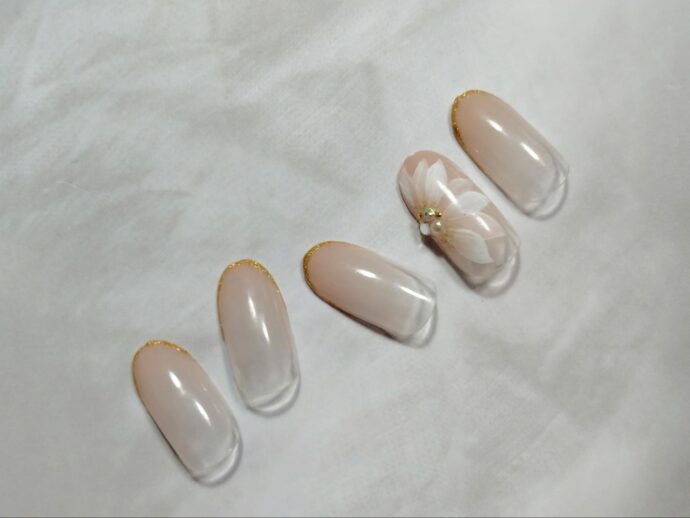 フラワーアート×ストーンアートのチップ