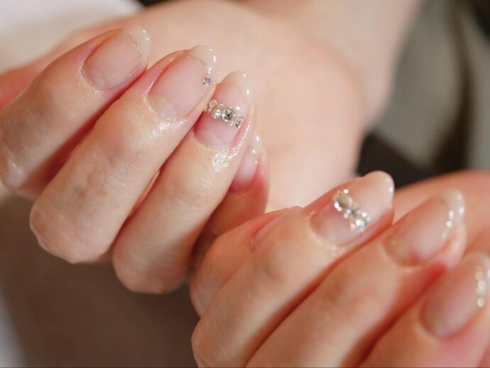 豪華なリング風ストーンアート