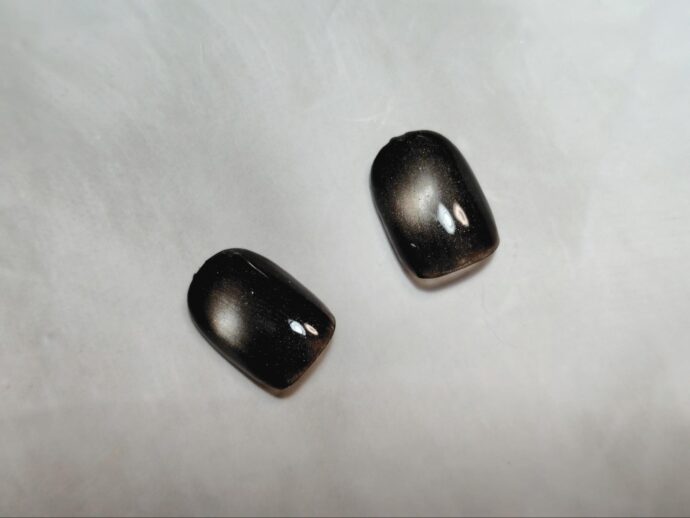 ブラック系マグネットカラー