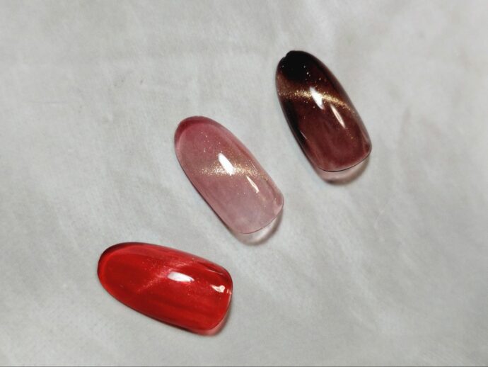 キャッツアイネイル