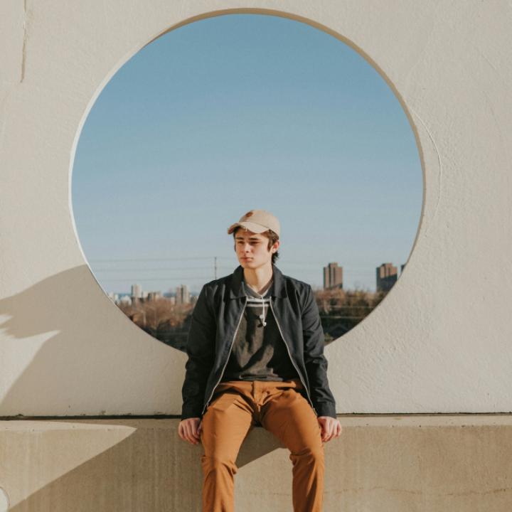 男性に人気のマニキュアを紹介♪ネイル初心者も取り入れやすいおすすめ商品をチェック！