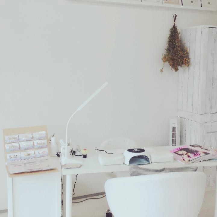 ネイルサロンに必要なものは？サロンオーナーや開業に必要な道具などを紹介