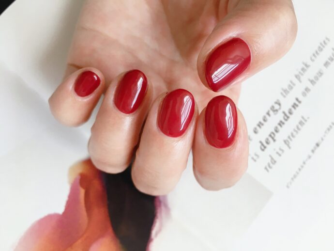 赤のワンカラーネイル