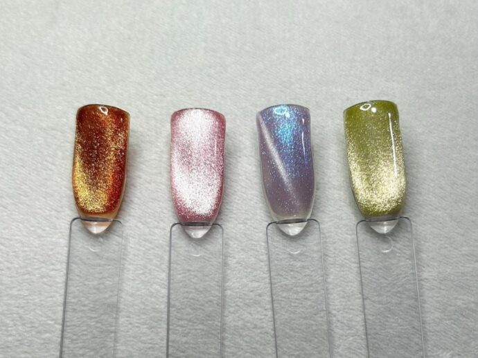 マグネットネイルのサンプルカラー4色