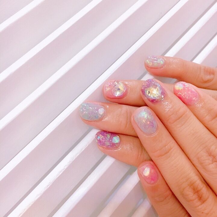 ジェルネイルは短い爪でもできる？ショートネイルの楽しみ方とおすすめデザイン