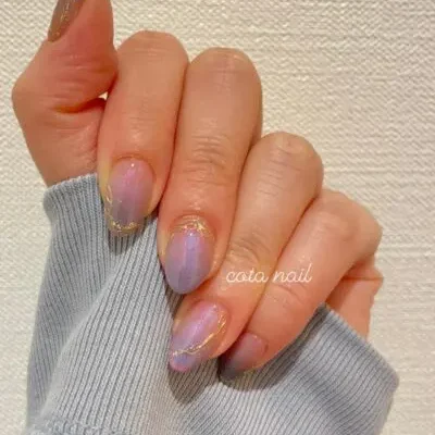 くすみブルーのマグネットネイル