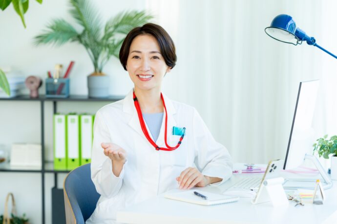 医師の診察イメージ