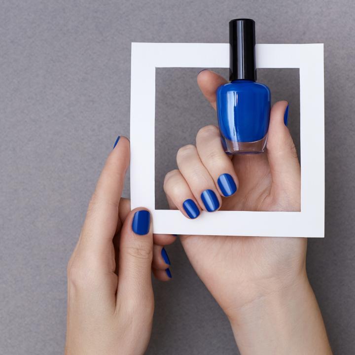 なぜマニキュアで爪がボロボロに？ネイリストが教える今すぐできる対策ガイド