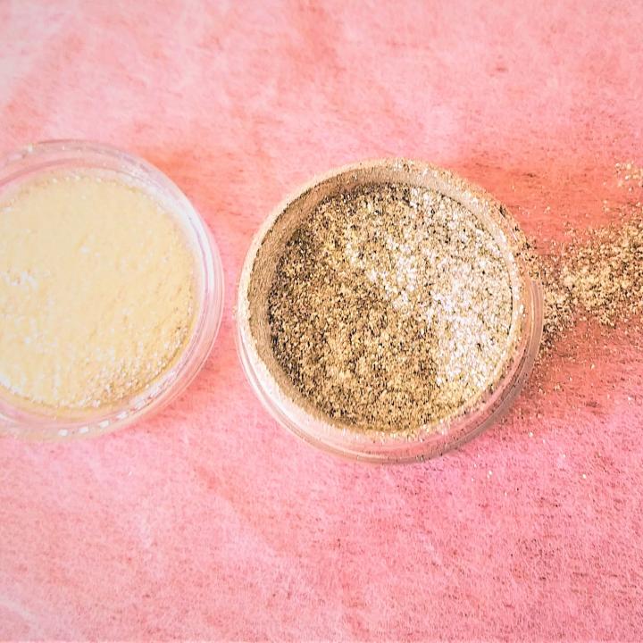 ジェルネイルのパウダー種類・使い方完全ガイド【ミラー・オーロラ・偏光】