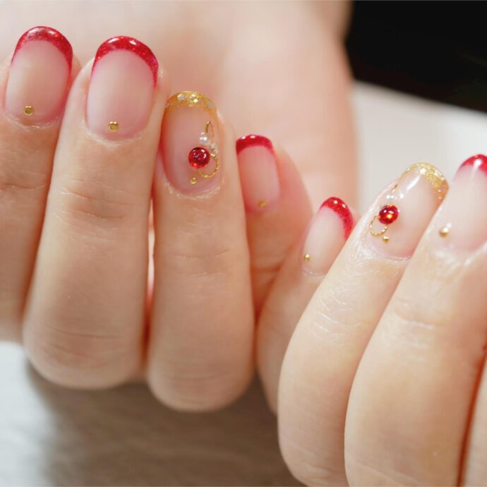 赤のスキニーフレンチ