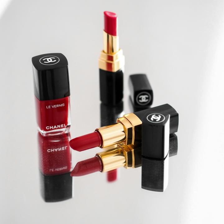 迷ったらコレ！可愛いマニキュアブランド徹底比較＆人気の旬カラー紹介