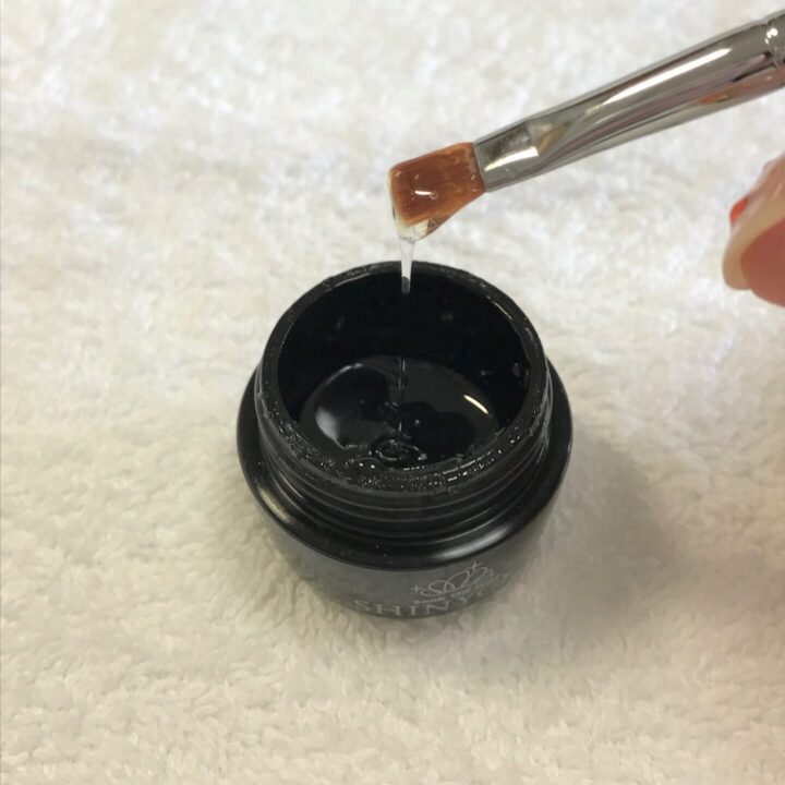 ヨーロッパでジェルネイルが販売禁止に！？原因となった成分TPOとは