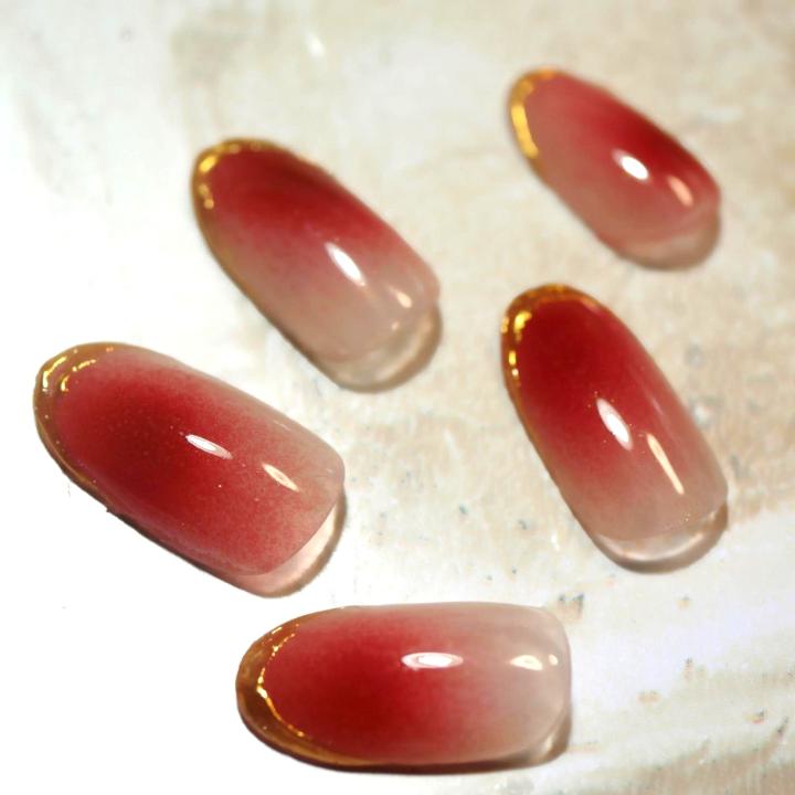 ボルドーネイル×シンプルで垢抜け！大人に似合う褒められ上品デザイン集